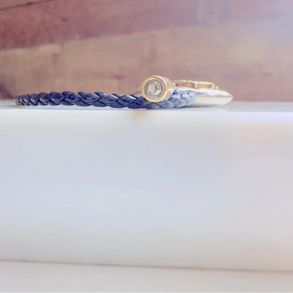 Unisex Alexander McQueen Heart Leather Strap Bracelet - Picture 9 of 9